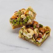Harissa with pistachios