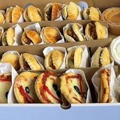 Family Box 24 Pieces