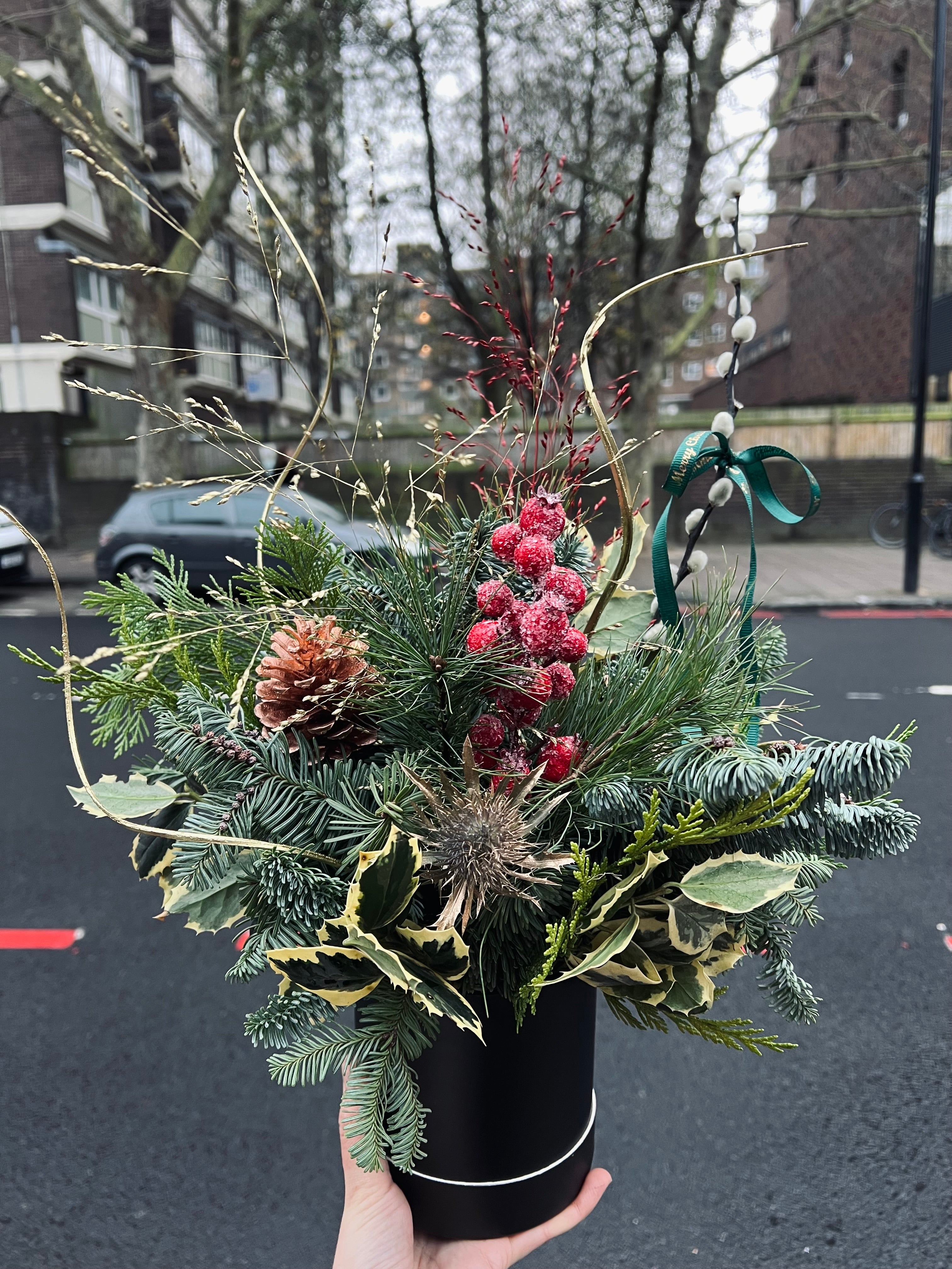 Florist’s choice Xmas hat box