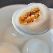 Peanut Rice Balls (Tangyuan)