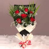 Red Splendid Bouquet 