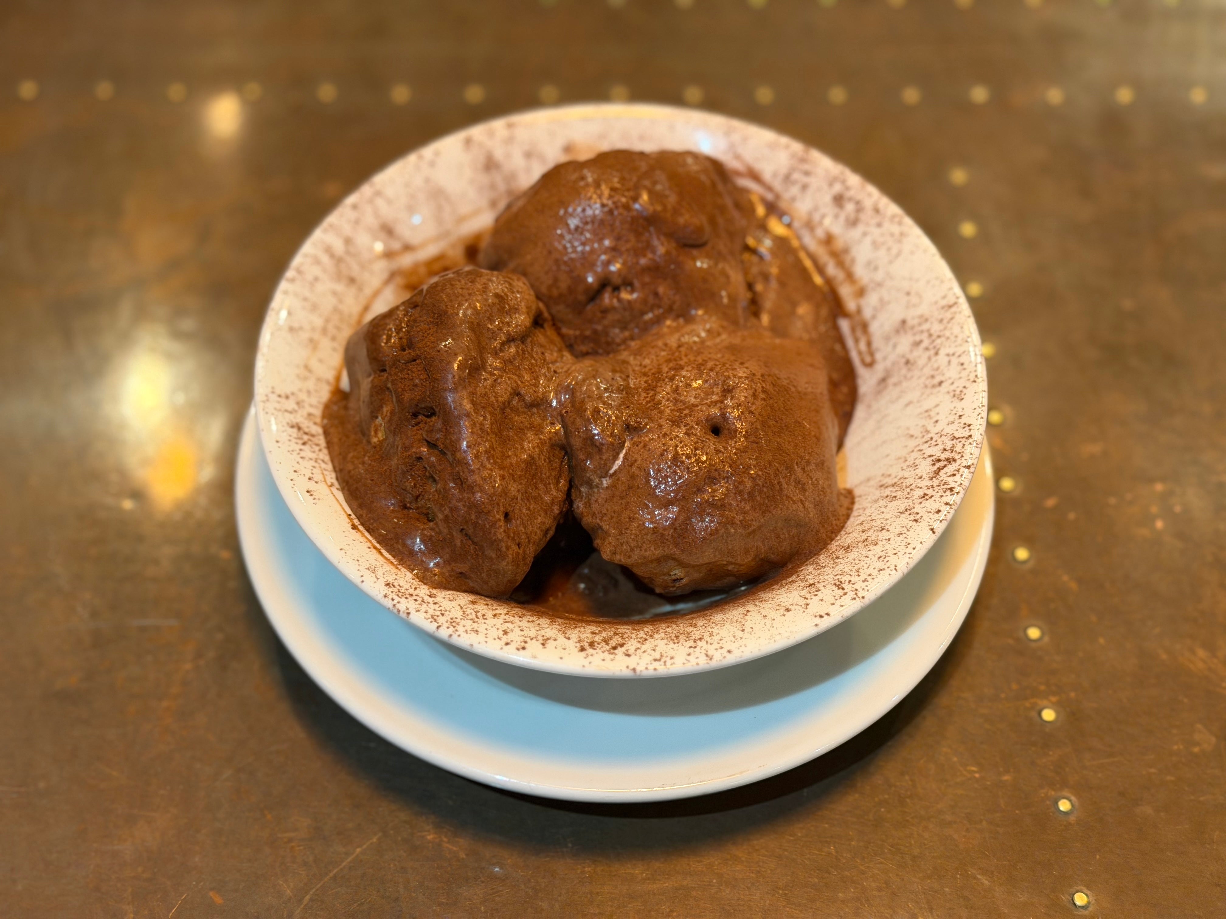 Profiterole Milk Chocolate