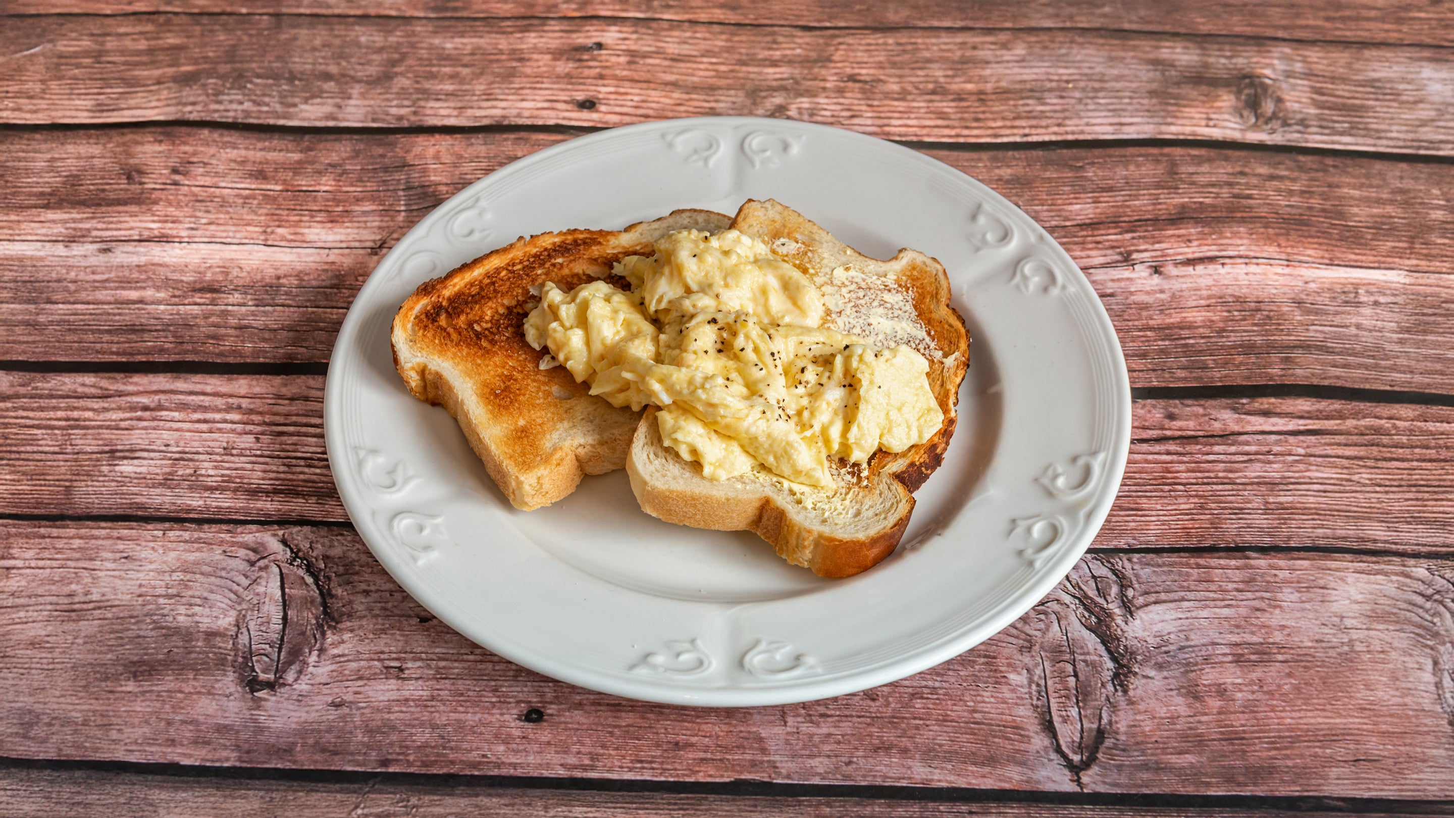 Scrambled Eggs on Toast