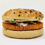 Vegetable Burger With Beverage