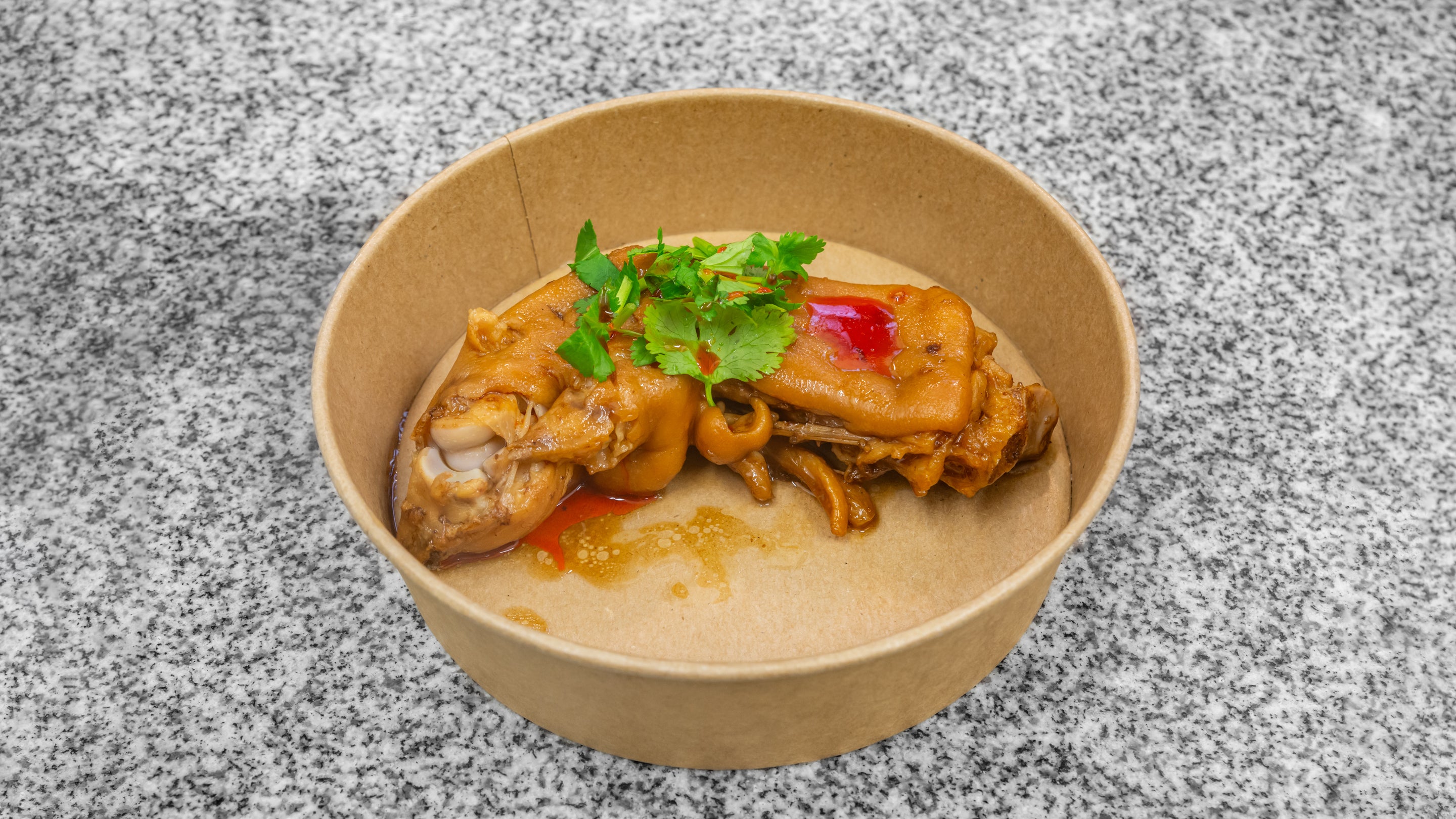 Braised Pork Feet 香卤猪蹄
