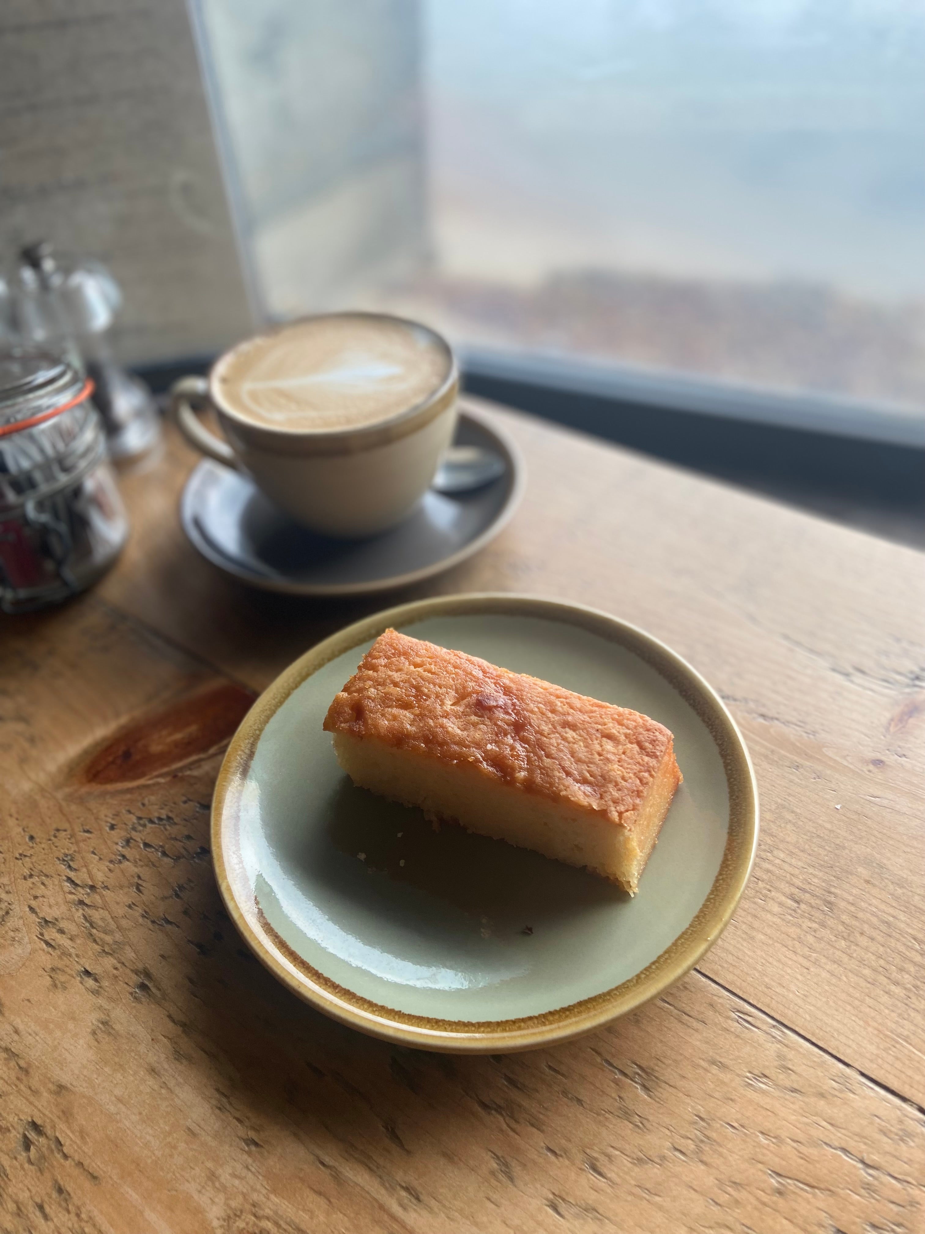 Lemon Drizzle Cake