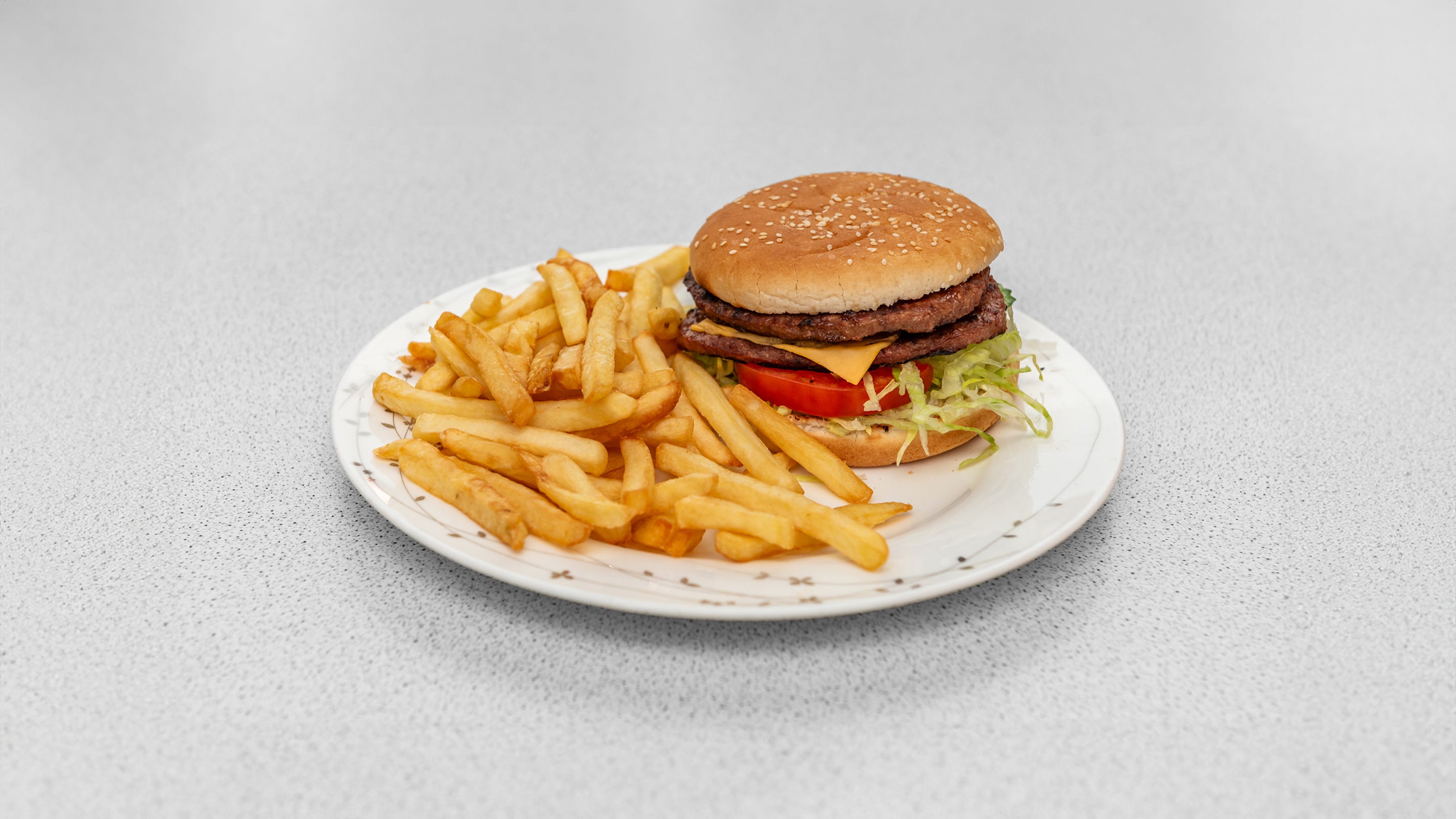 Half Pounder Burger with Cheese
