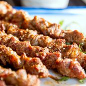 Roasted beef cubes skewer