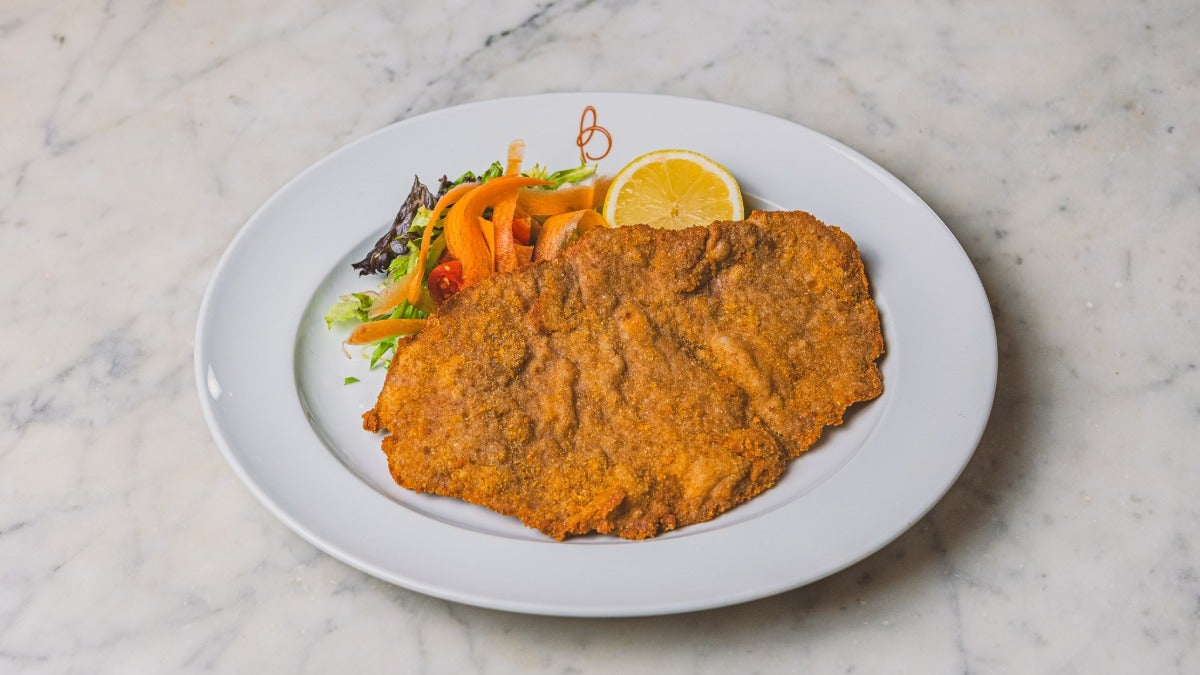 Scaloppina alla Milanese con Spaghetti al Pomodoro