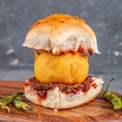 Schezwan Vada Pav