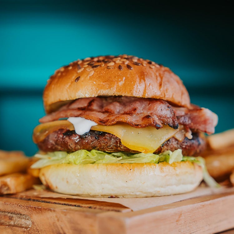 Smoked Bacon Cheeseburger