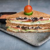 CHEESE LABNEH SANDWICH