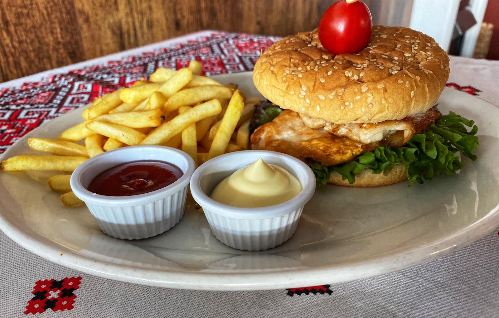 Chicken Burger /Burger de Pui