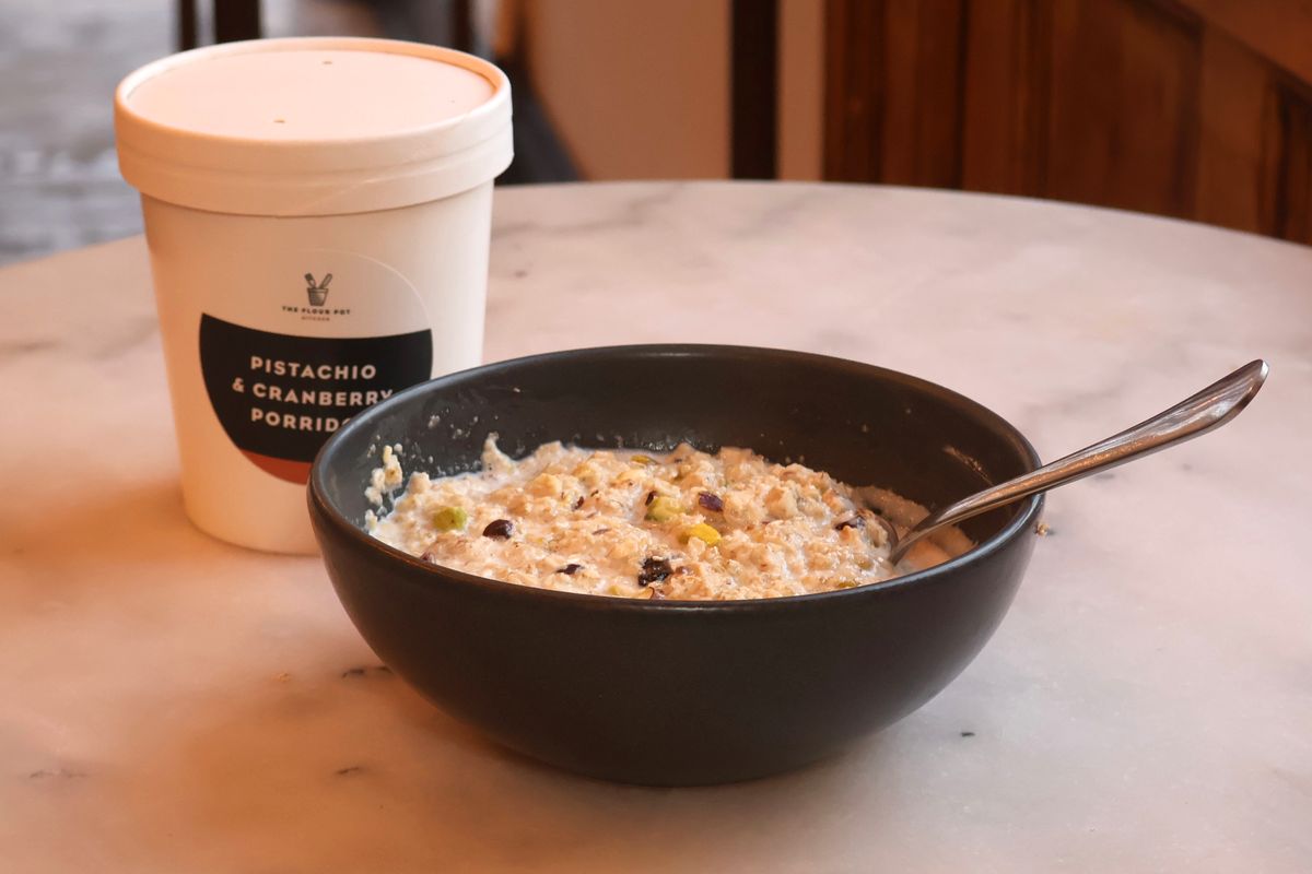 Pistachio & Cranberry Porridge
