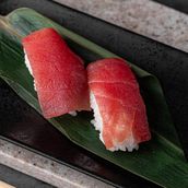 Tuna Nigiri - 2 PCS                                 