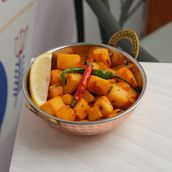 BATATA HARRA / LEBANESE SPICY POTATOES /صحن بطاطا حرة