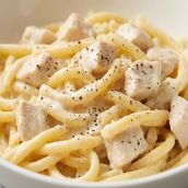 WHITE PASTA CHICKEN