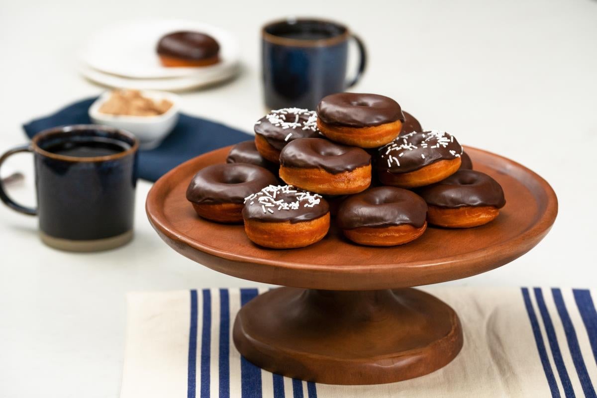 Chocolate Doughnuts (10 Pieces)