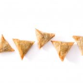VEGETABLE SAMOSAS