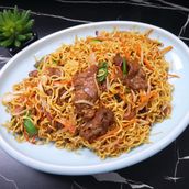  A05 Fried Noodles With Beef 牛肉炒面
