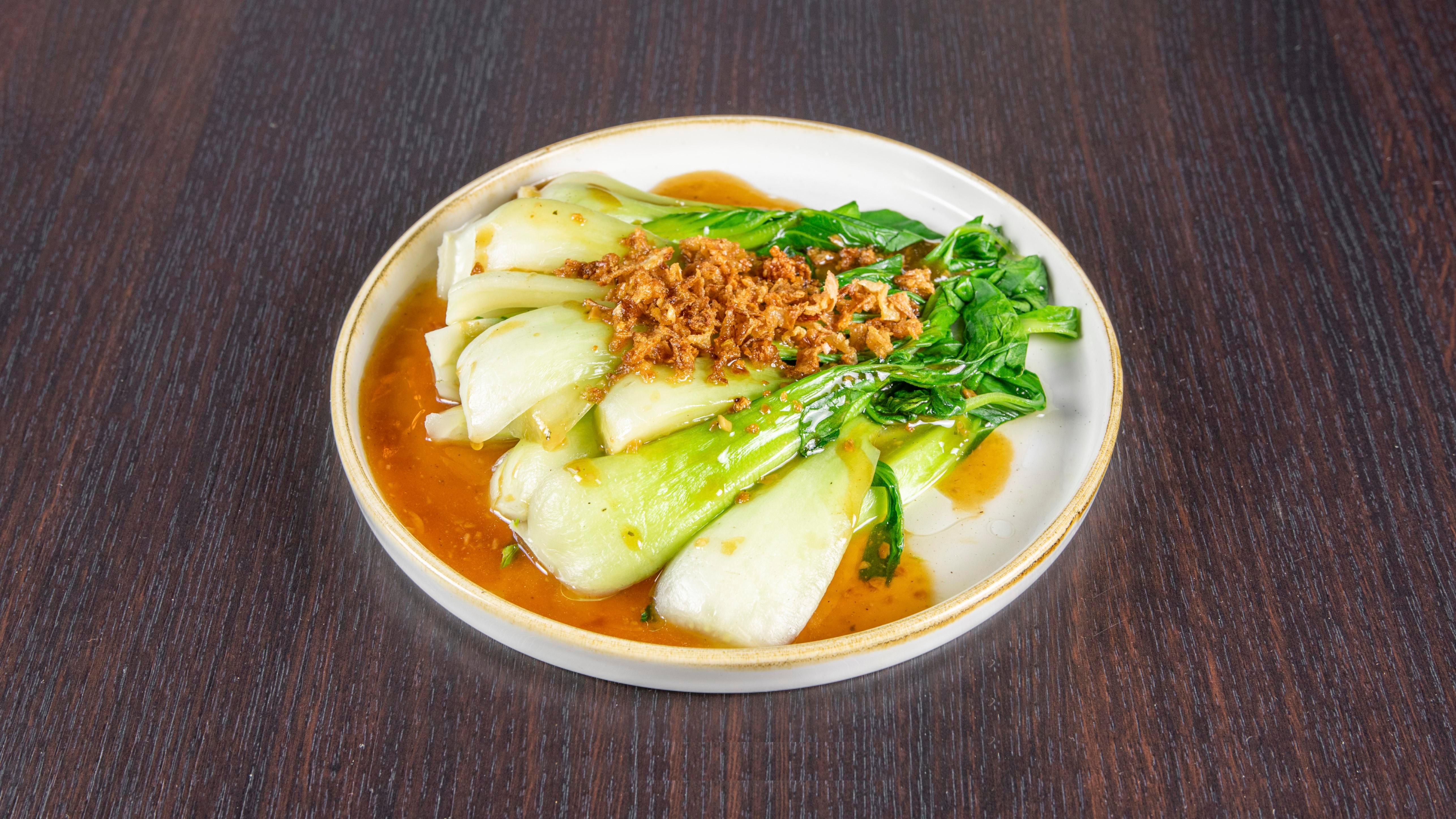 Pak Choi with Mushroom Sauce