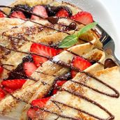 Crepe Chocolate With Strawberry