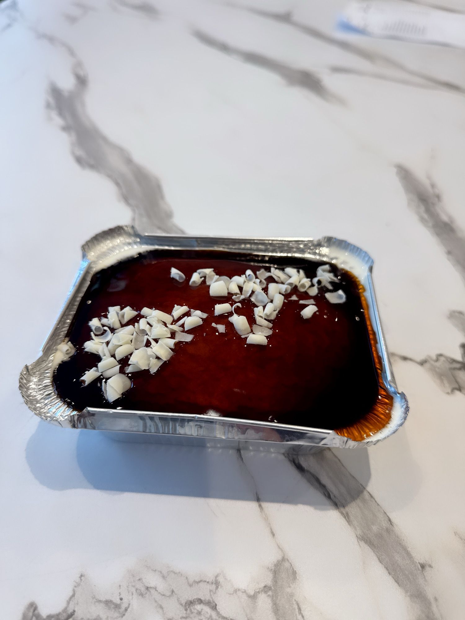 Milky caramel sponge