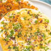 Egg Podi Uthappam