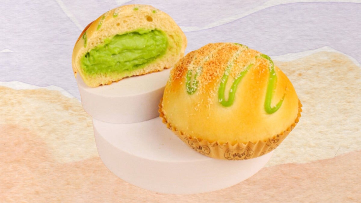 Coconut Pandan Custard Bun