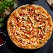 Honey Sriracha Chicken Pizza