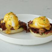 Eggs Benedict 