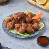 Tuna balls with sauce 10 pieces