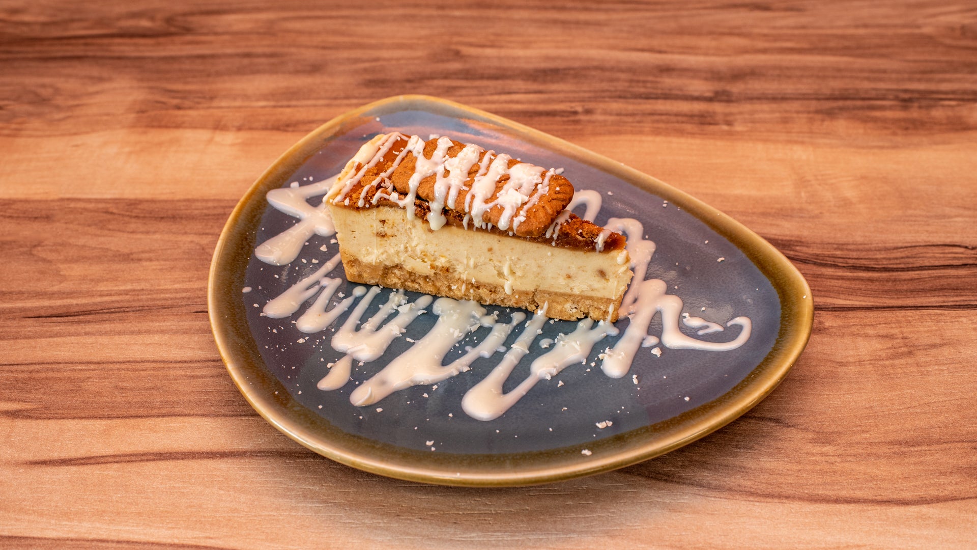 Luxury Lotus Biscoff Cheesecake