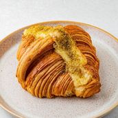 Zatar And Cheese Croissant