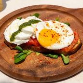 Caprese Toast 