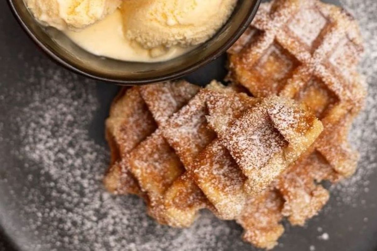 Waffle & Ice Cream