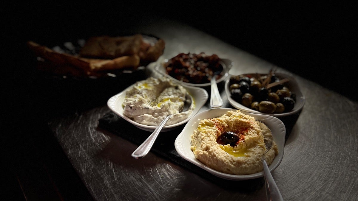 Cold Sharing Meze
