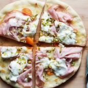  Pizza Mortadella