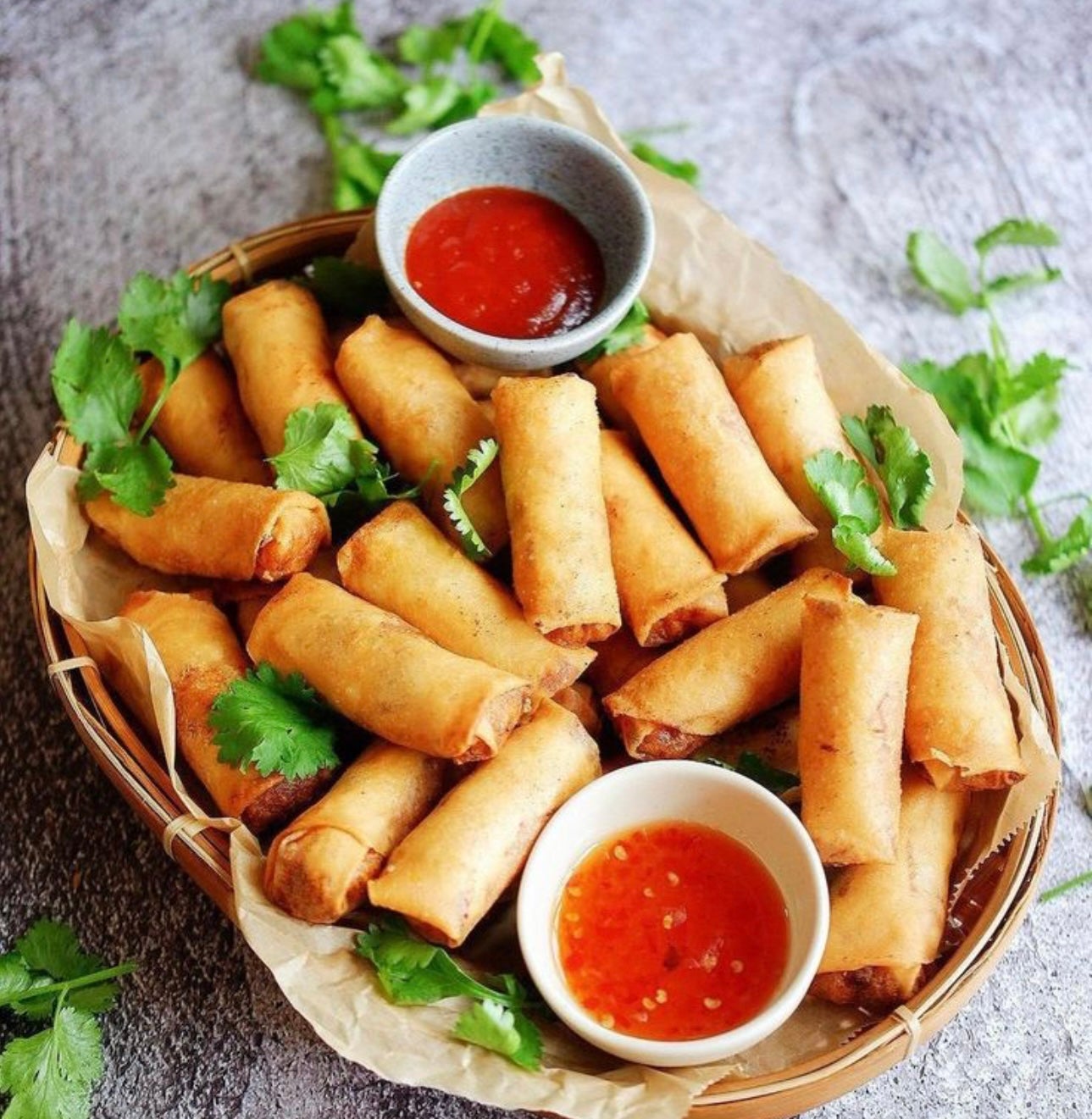 Vegetable Mini Spring Roll with Sweet and Sour Sauce