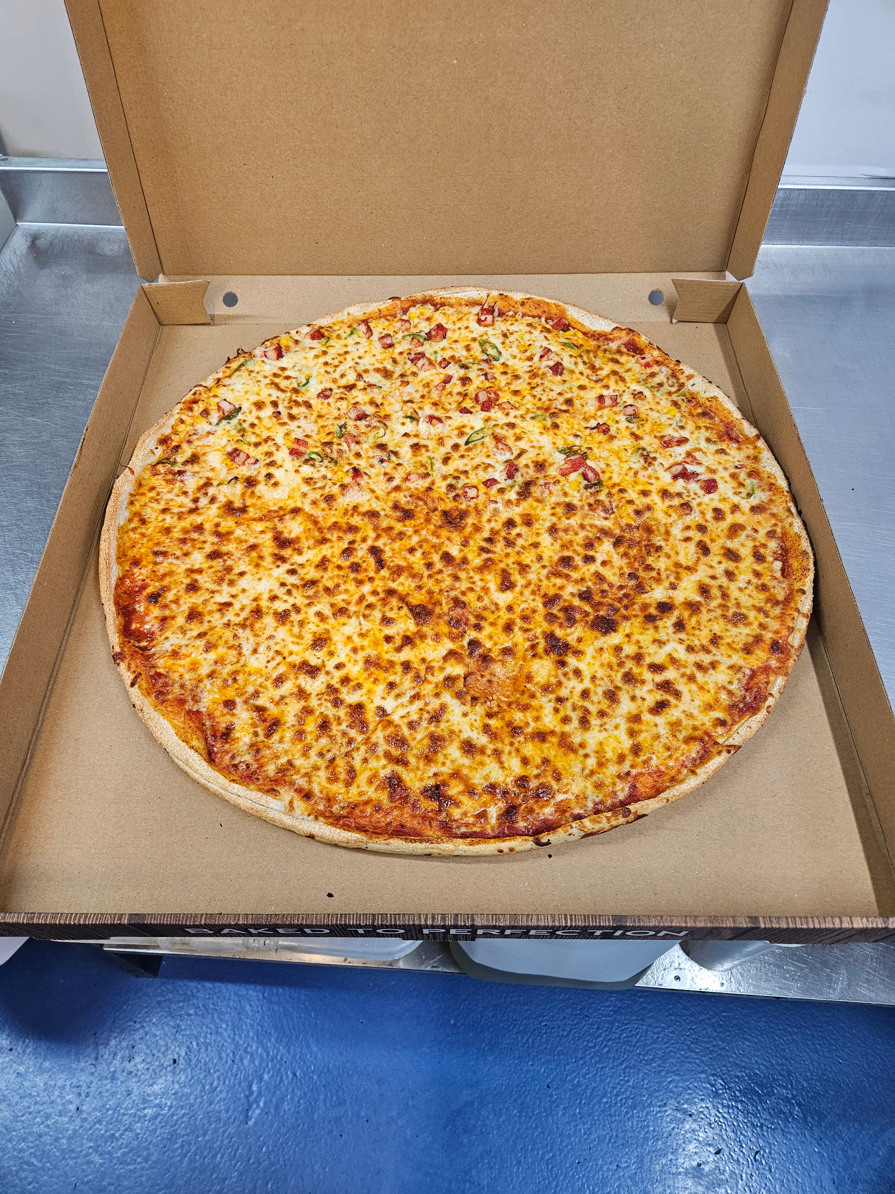 20" Margherita Pizza  .V