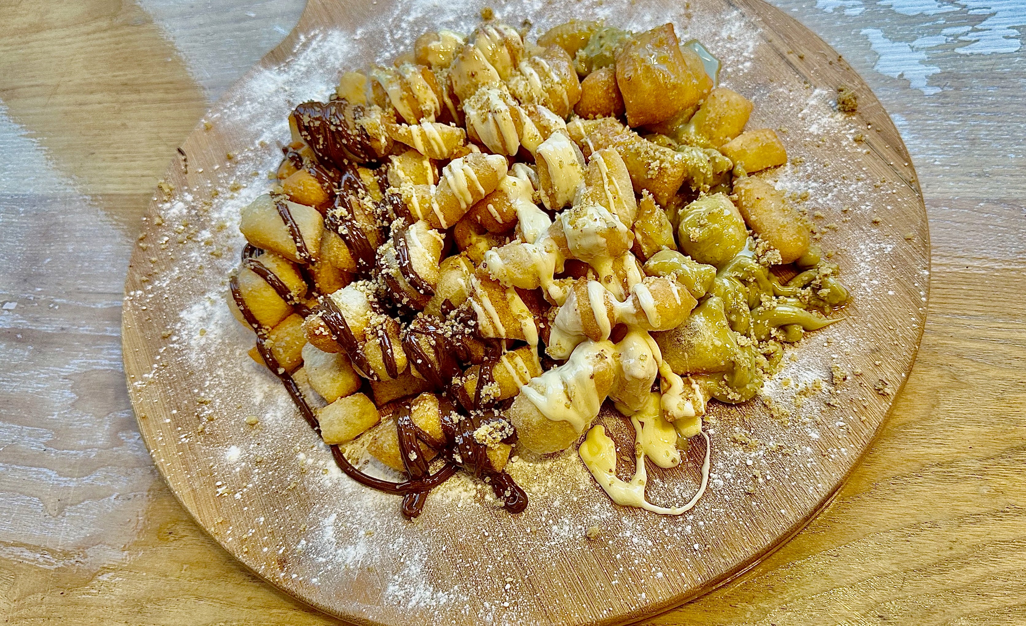 Straccetti (fried dough balls)