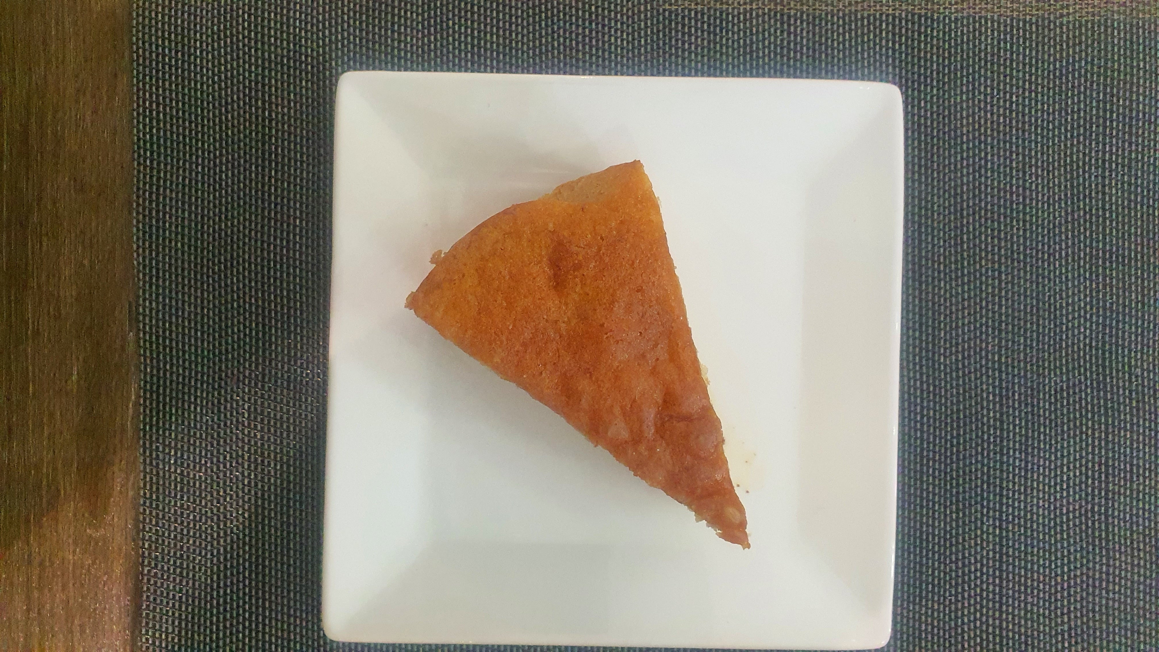 Banana cake