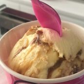 Baskin Robbins Caramel ice cream