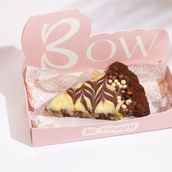 Bow Signature Cake