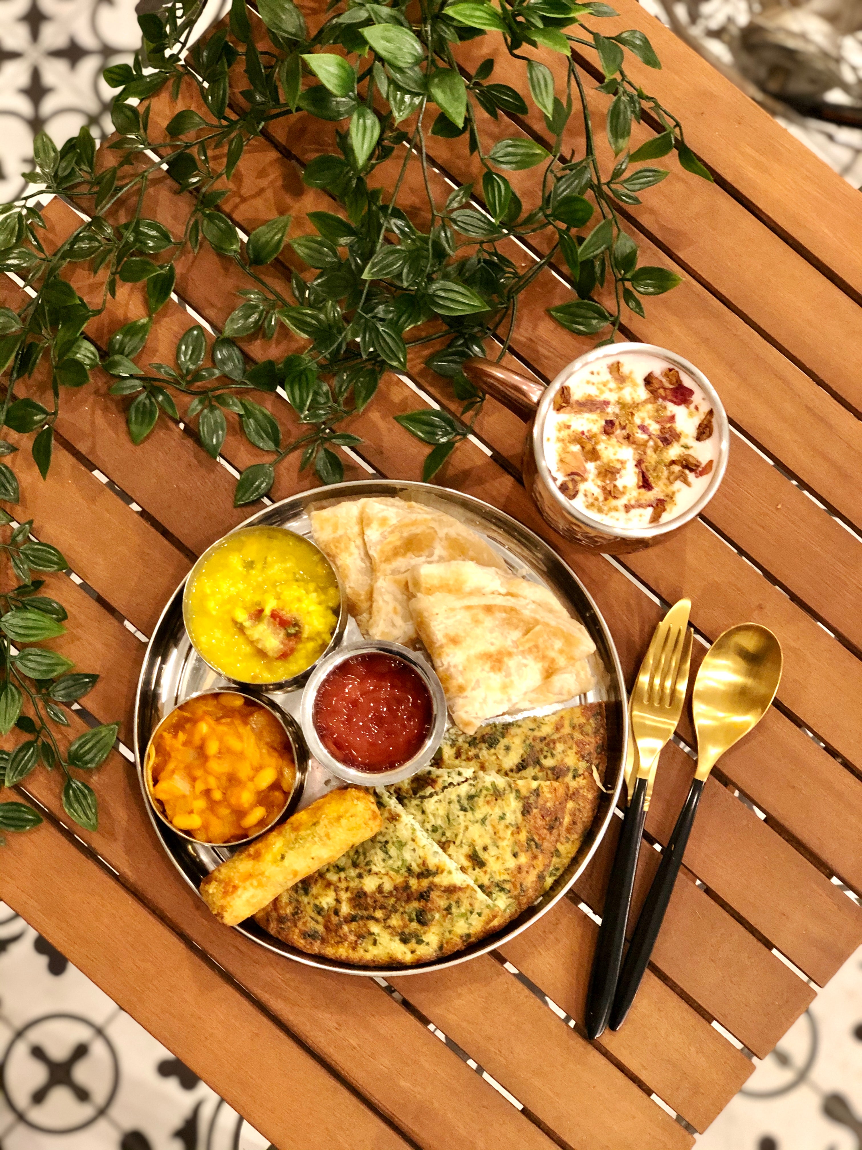 Deshi Taali
