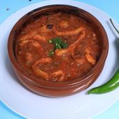 Calamari casserole with red sauce