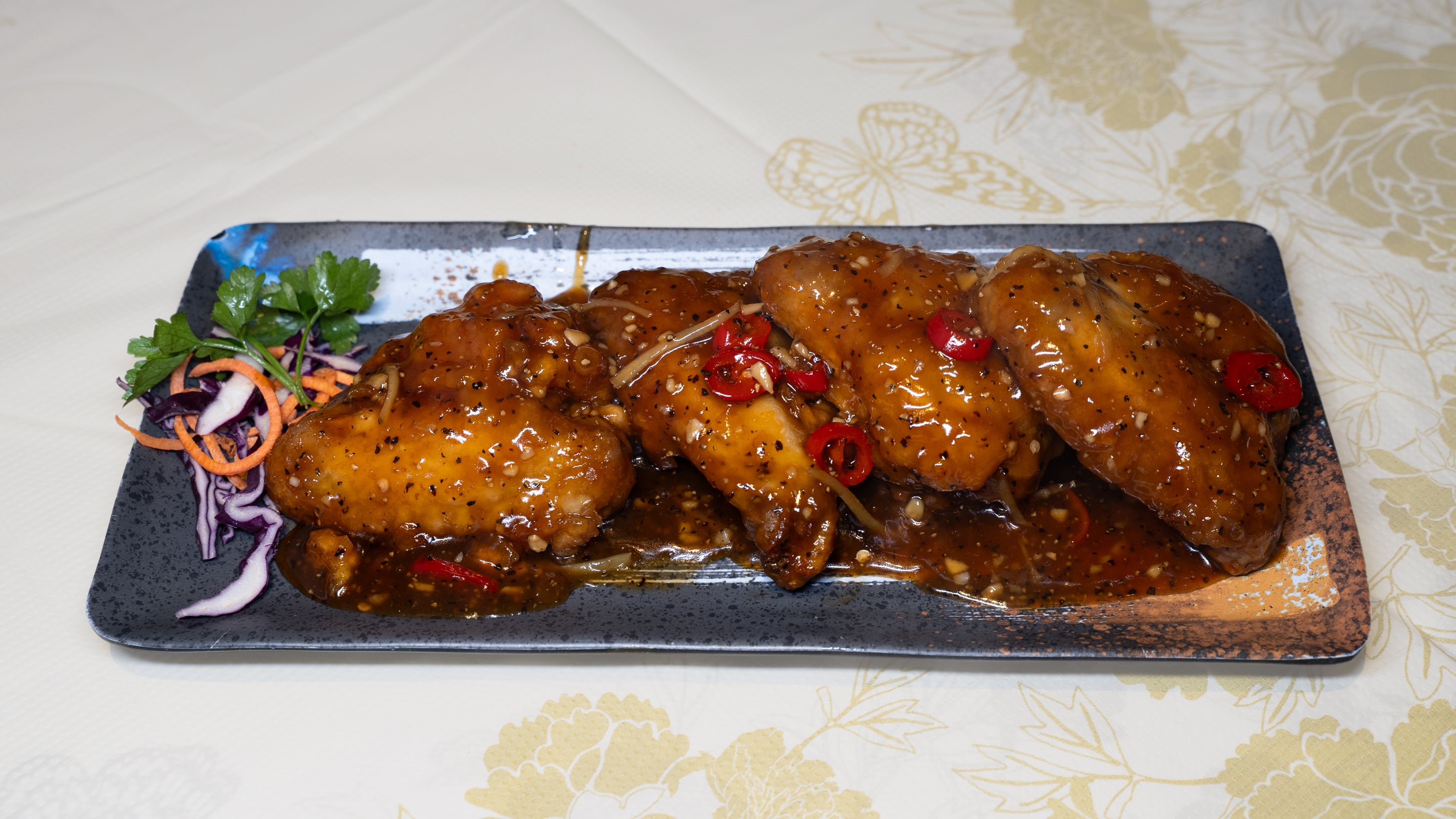 Honey Pepper Sticky Chicken Wings 密椒鸡翅