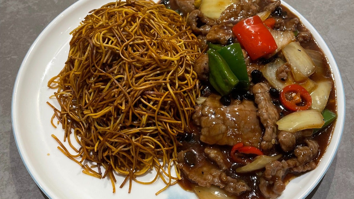 豉椒牛盖饭 / 面 Black Bean Pepper Beef with Rice or Noodle