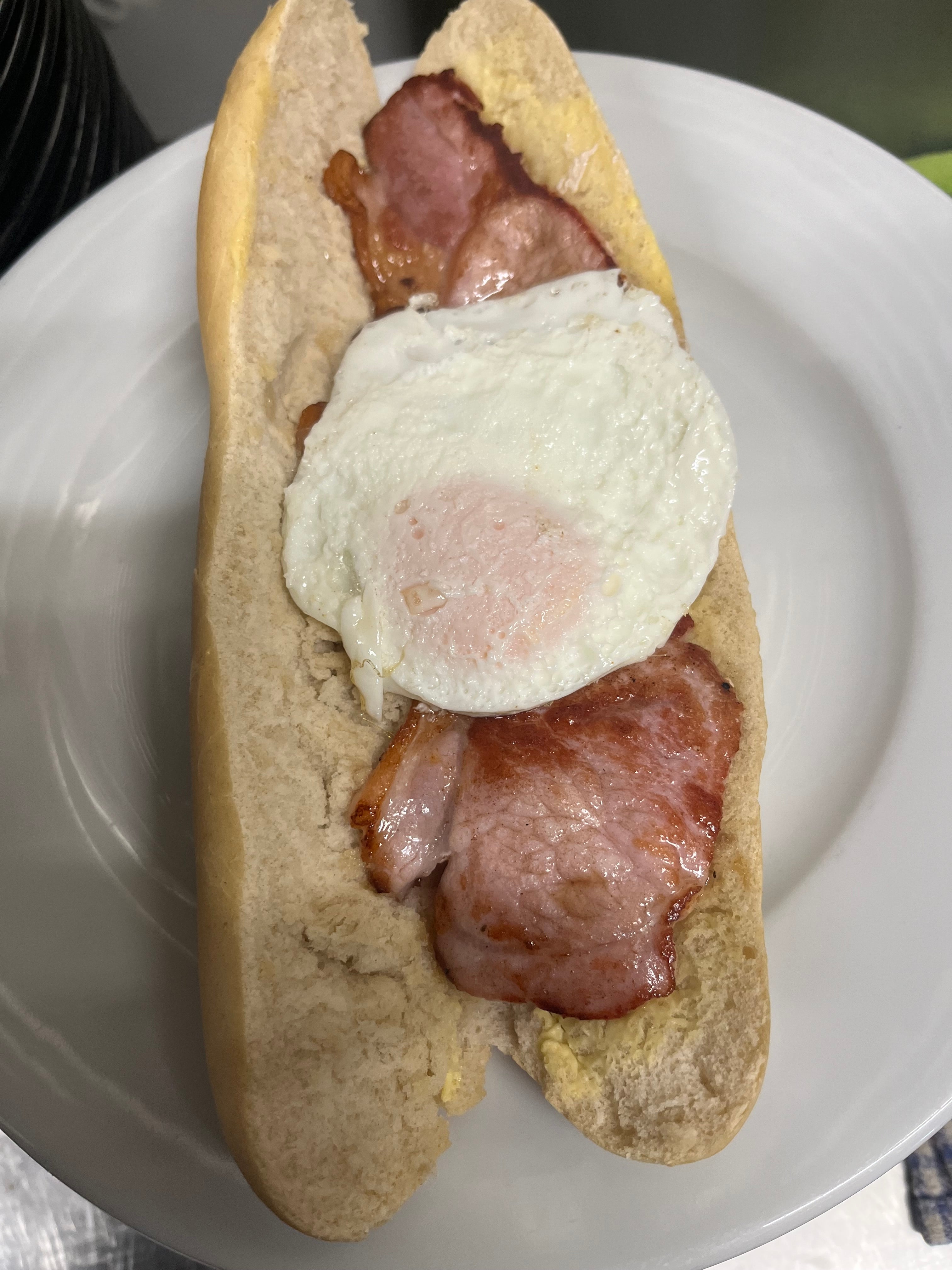 Bacon & Egg Baguette