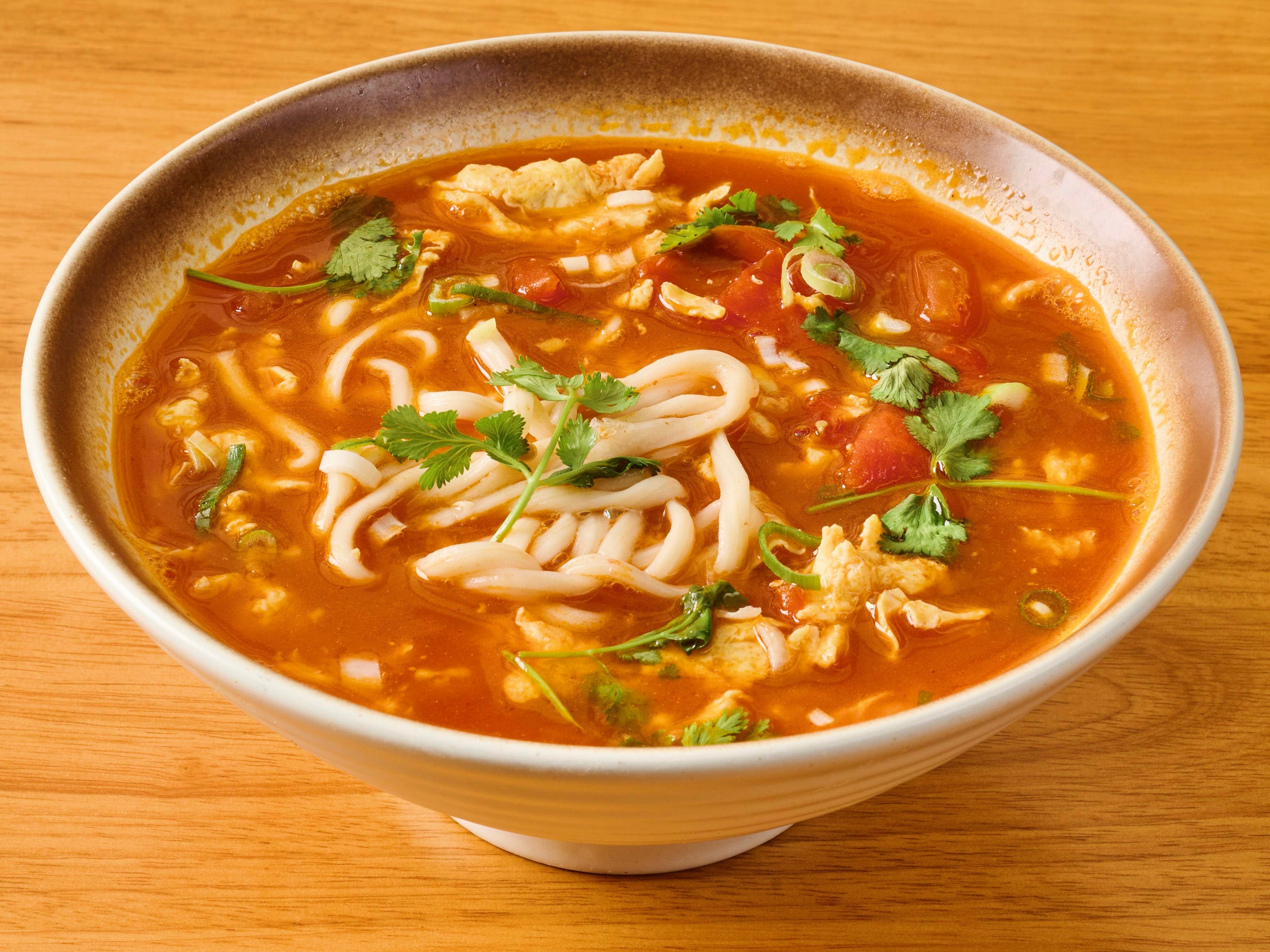 Tomato Egg Soup Noodles 番茄鸡蛋汤面